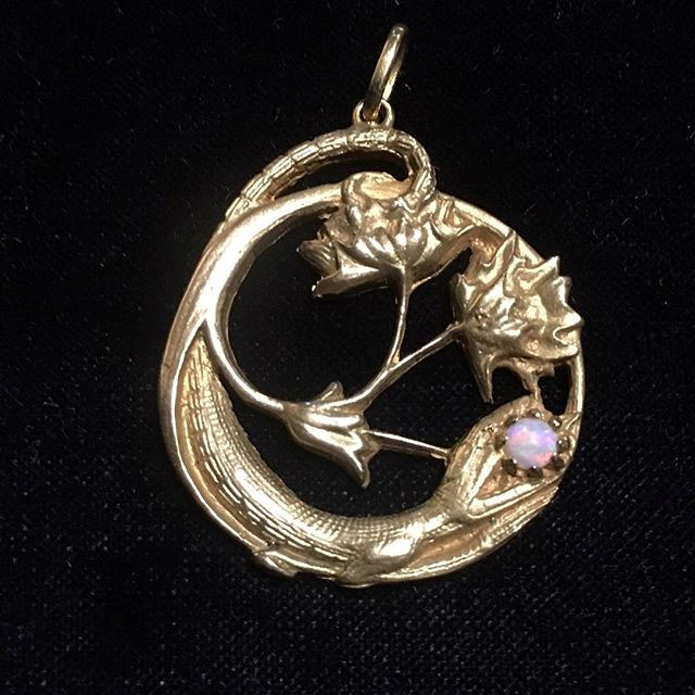 Uri-joyas_0002_capa-20